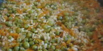 Шаг 3: перловки с овощами