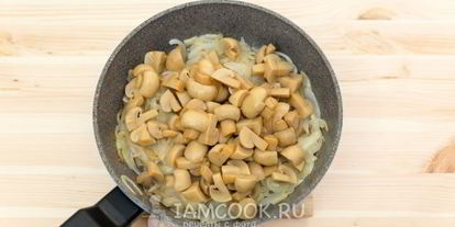 Шаг 7: пшеничной каши с грибами и жареным луком