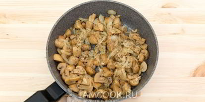 Шаг 8: пшеничной каши с грибами и жареным луком