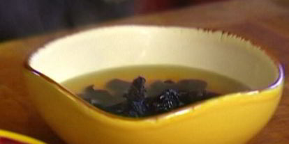 Шаг 2: пшенной каши с изюмом и корицей