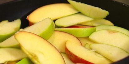 Шаг 2: рисовой каши с яблоками, медом и корицей