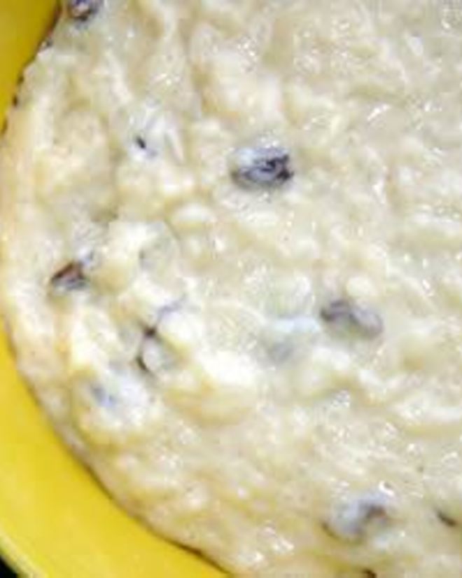 Рецепт сытной рисовой каши с изюмом