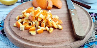 Шаг 1: чая с апельсиновой коркой, клюквой и корицей