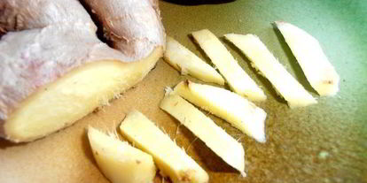 Шаг 1: имбирного чая с клубникого