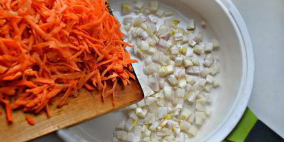 Шаг 1: куриных грудок, запеченных с грибами роза чайная