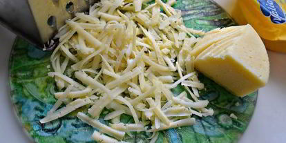 Шаг 3: куриных грудок, запеченных с грибами роза чайная