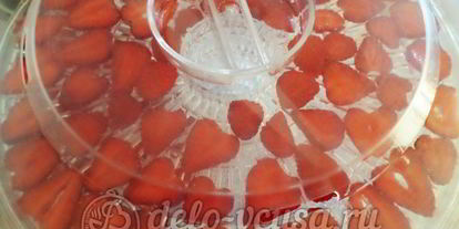 Шаг 3: сушеной клубники на чай