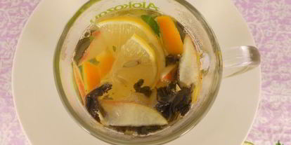 Шаг 2: яблочно-цитрусового чай с мятой