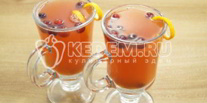 Шаг 4: глинтвейна из белого вина с апельсином и клюквой