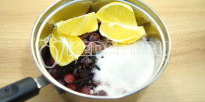 Шаг 3: клюквенного безалкогольного глинтвейна