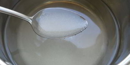 Шаг 1: груш вареных в сиропе