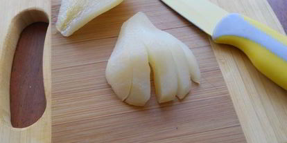 Шаг 4: груш вареных в сиропе