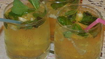 Рецепт Холодного лимонного пунша с шампанским