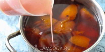 Шаг 7: киселя из крахмала и компота