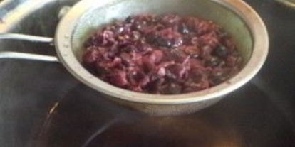 Шаг 1: киселя из ягод