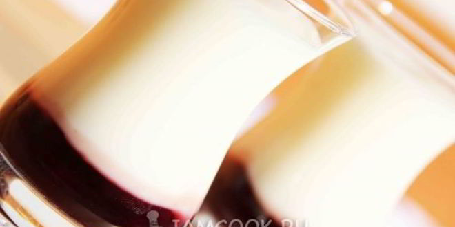 Рецепт Молочного киселя с вишневым конфитюром