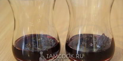 Шаг 7: молочного киселя с вишневым конфитюром