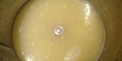 Шаг 2: яблочно-молочного кисель