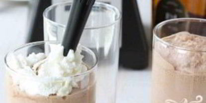 Шаг 4: фраппе с коньяком и кофе