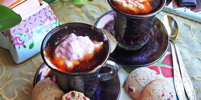 Шаг 7: кофе с малиновыми сливками