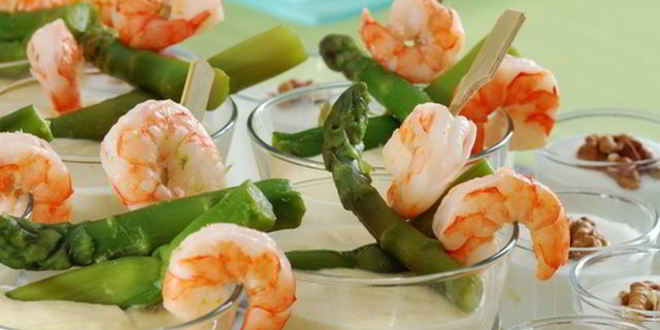 Рецепт Коктейля из спаржи и креветок