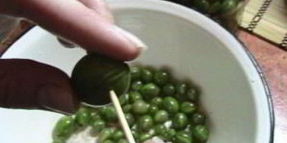 Шаг 1: крыжовника в сиропе