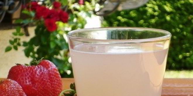 Рецепт клубничного кваса