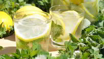Рецепт Домашнего лимонада с лимоном и мятой
