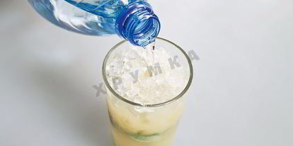 Шаг 3: грушевого лимонада с шалфеем