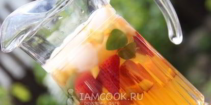 Шаг 6: лимонада из зеленого чая с ягодами и фруктами