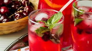 Рецепт Малинового лимонада с лимончелло