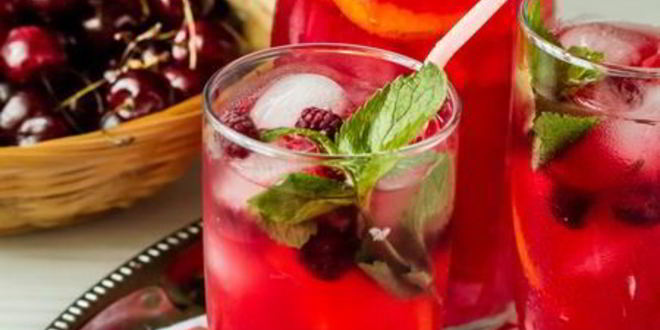 Рецепт малинового лимонада с лимончелло