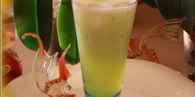 Рецепт медово-огуречного лимонада