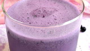 Рецепт Молочного коктейля с черникой
