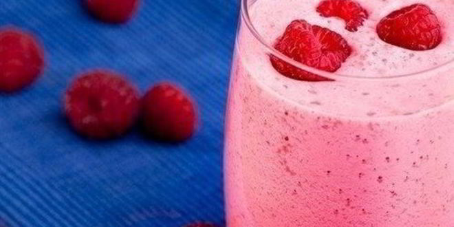 Рецепт освежающего молочного коктейля с малиной