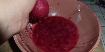 Шаг 5: напитка из ревеня и черной смородины