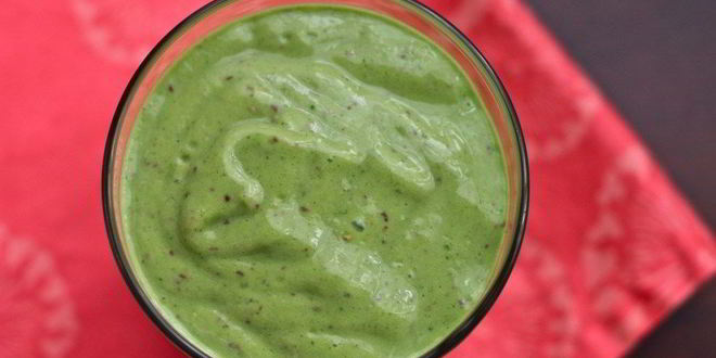 Рецепт авокадна-сельдереевого смузи