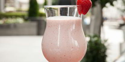 Шаг 7: клубничного смузи с овсянкой