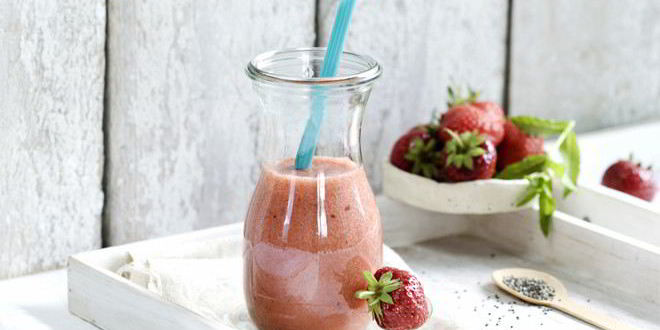 Рецепт коктейля-смузей клубничного