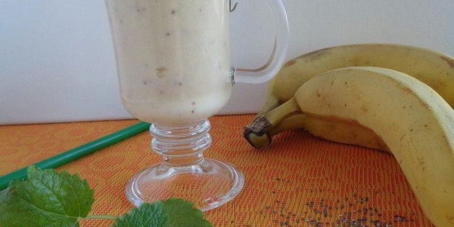 Рецепт Смузей Ананас-банан с семенами чиа