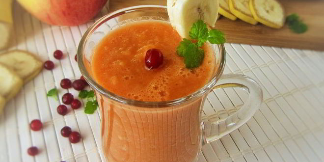 Рецепт Смузей с бананом и морковным соком