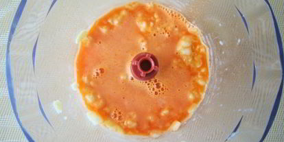 Шаг 4: смузей с бананом и морковным соком