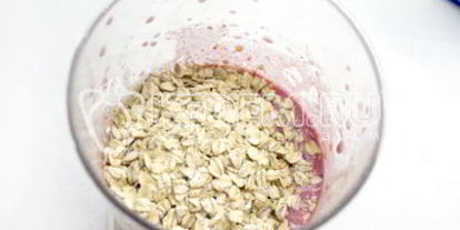 Шаг 3: смузей с йогуртом и вишней