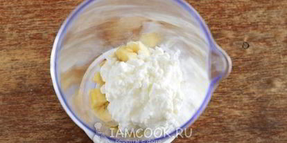 Шаг 4: смузей с творогом и бананом
