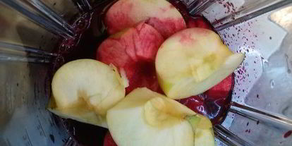 Шаг 1: свекольного смузи с яблоком и лимоном