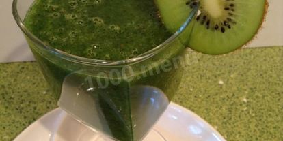 Шаг 2: зеленого смузи с киви и медом