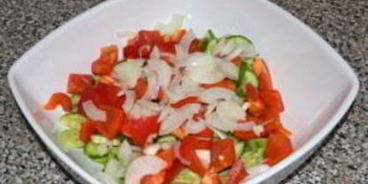 Шаг 2: греческого салата с брынзой