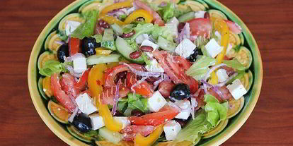 Шаг 8: греческого салата с фасолью