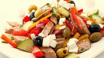 Рецепт Греческого салата с тунцом