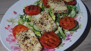 Рецепт Греческого салата с жареным сулугуни